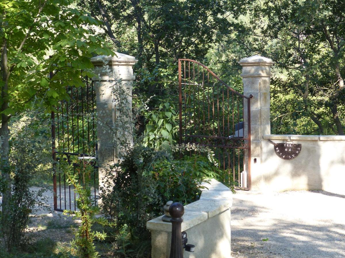 Pigeonnier Des Banons Bed & Breakfast Puimoisson Dış mekan fotoğraf